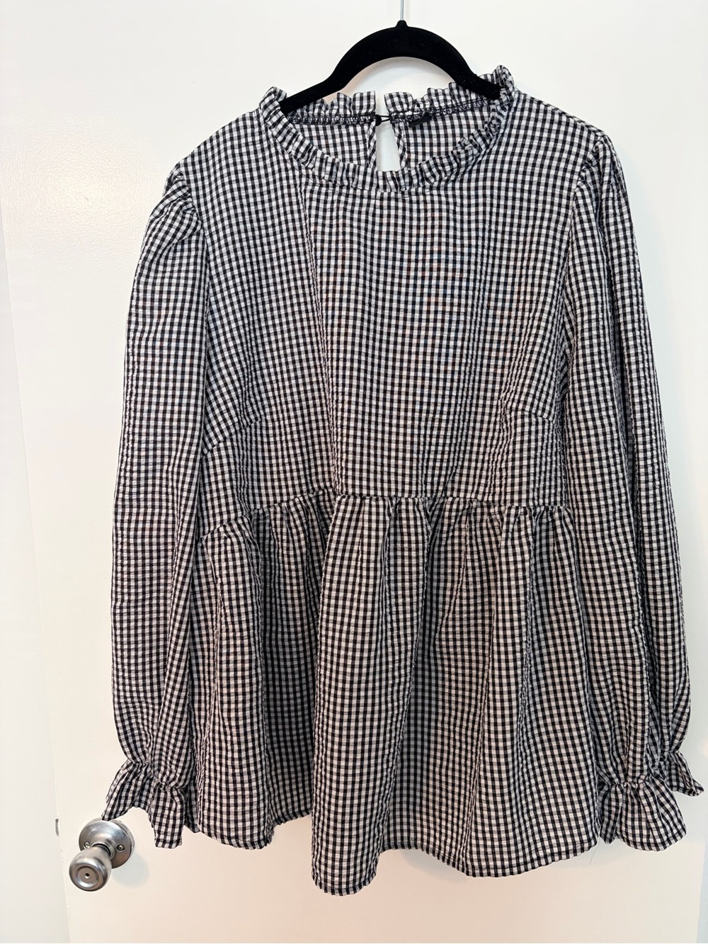 SHEIN Curve 2X Black White Gingham Ruffle Peplum Blouse